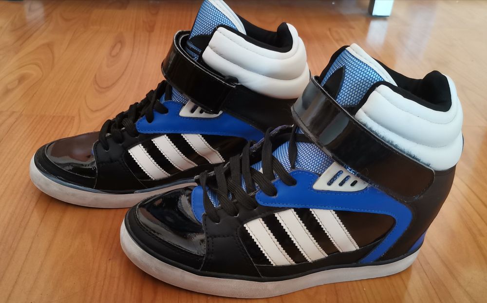 Маратонки Adidas