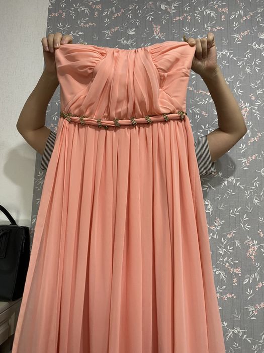 Вечернее платье.