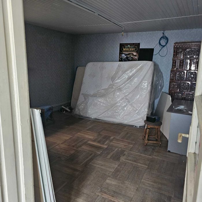 Se oferă spre închiriere casă  în :Ploiesti ,zona : Mihai Viteazul