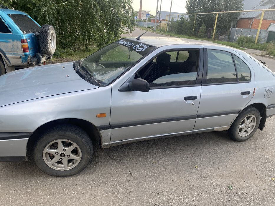 Ниссан примера 1993