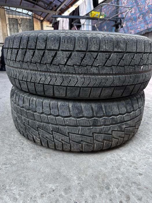 Продам шины зимние 2 шт