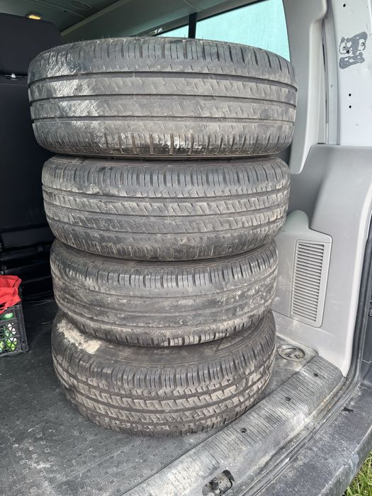 Vand roti complete jante + anvelope 235 65 16c vara crafter sprinter