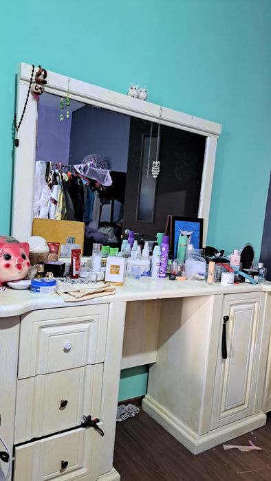 Мебель для спальни в хорошем состоянии  недорого