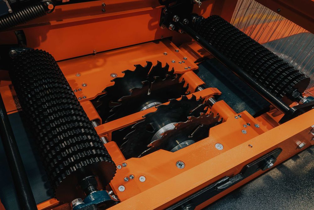 Окрайчваща машинa Wirex -  ED300