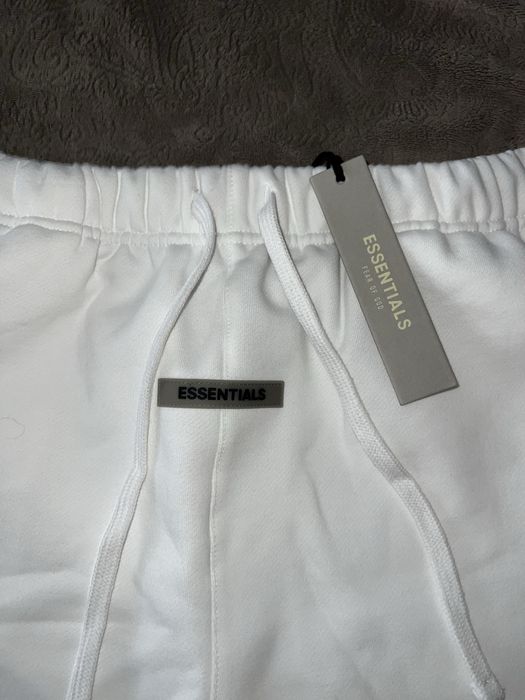 Essentials shorts/къси гащи