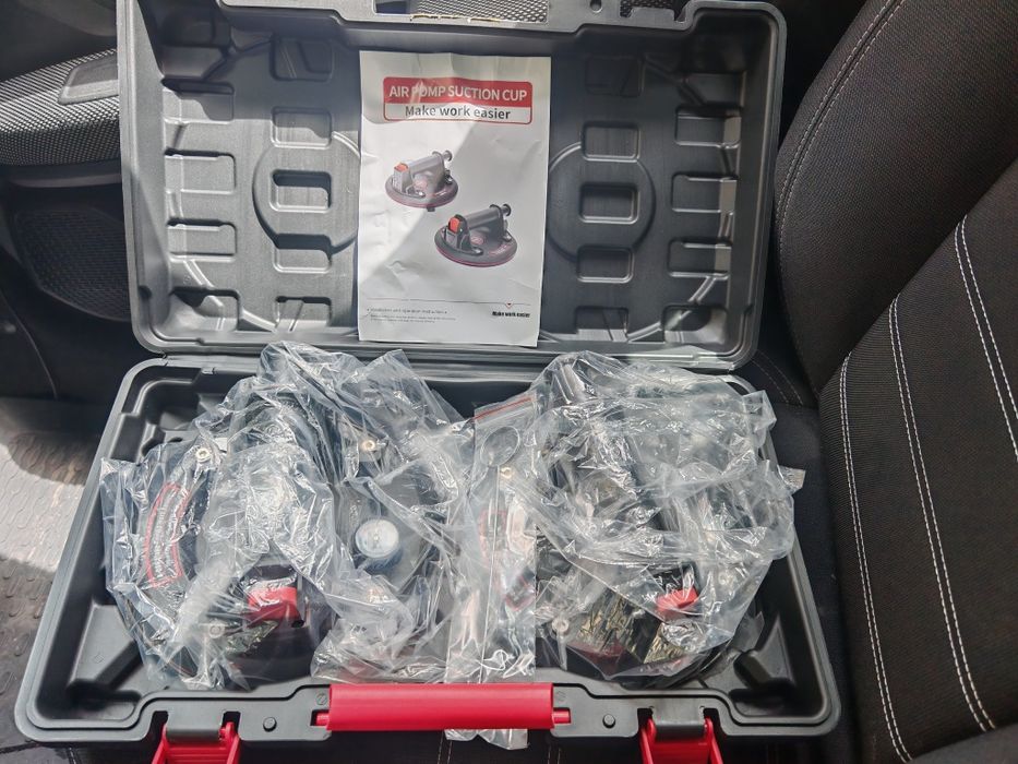 Set 2 ventuze cu pompa de vacuum și  indicator cu manometru