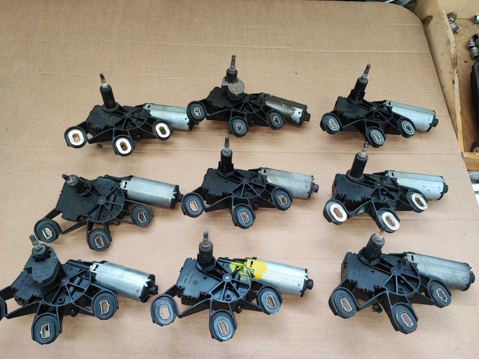 Стъклоповдигачи моторчета и  рамо за чистачка от Мерцедес