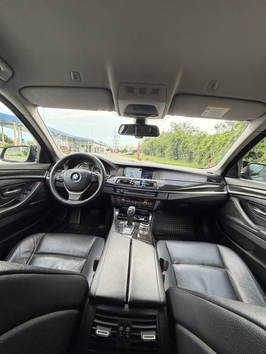 BMW 5 Series 2010 — imagine 5