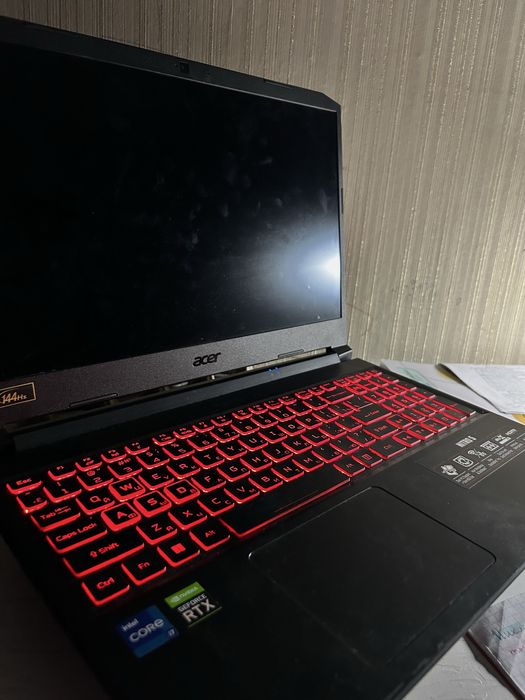 Продаю игровой ноут acer nitro 5