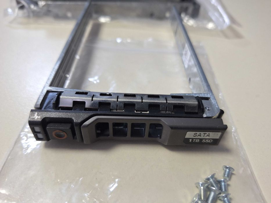 Tray/caddy0KG7NR Dell 2.5 Hot Plug SAS/SATA Tray SFFT