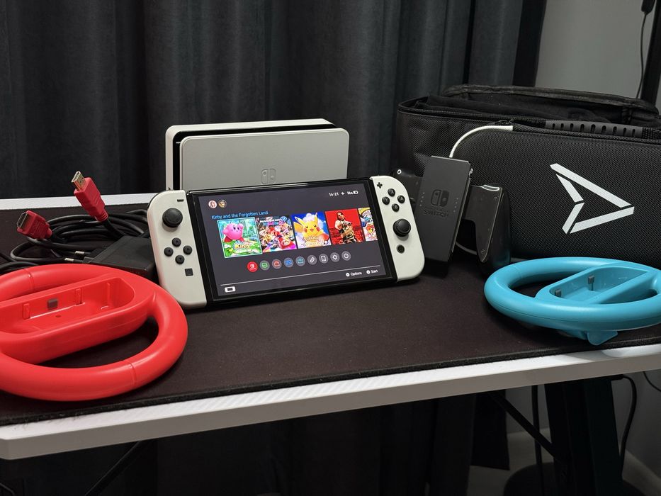 Nintendo Switch OLED с модчип, 512 GB SD карта и пълен комплект аксесоари