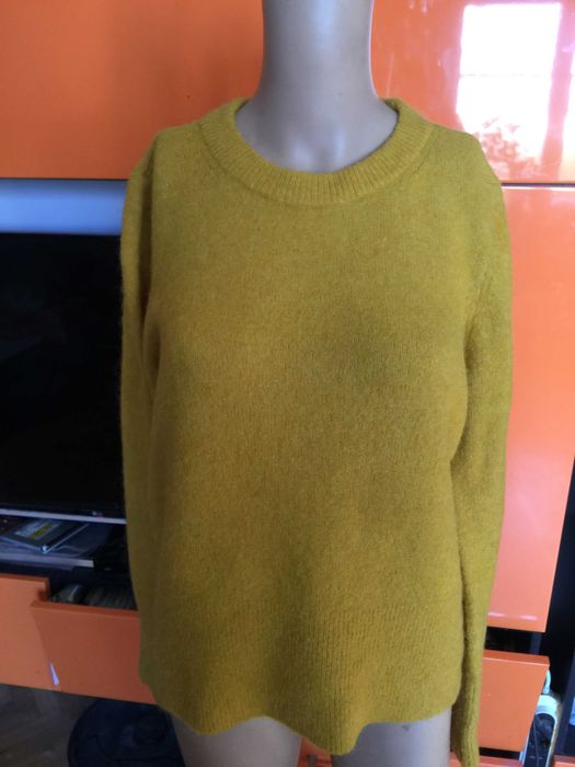 Дамски пуловер H&M в цвят горчица, размер М