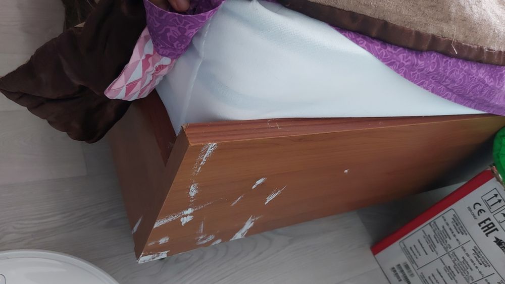 Спальный гарнитур