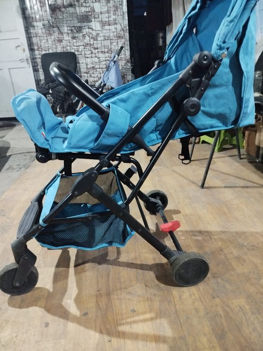 Коляска прогулочная