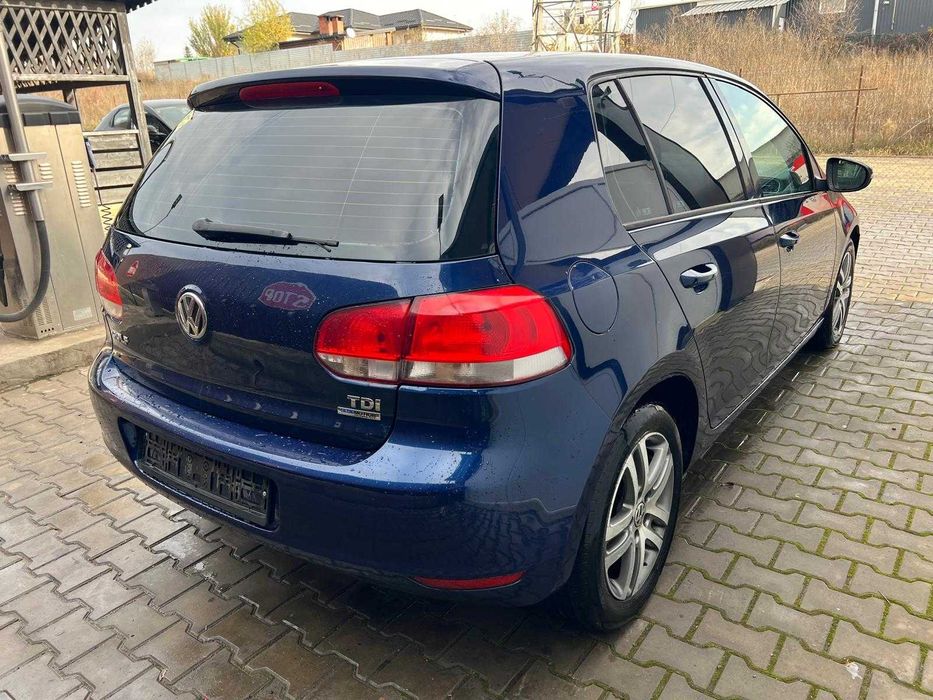 Volkswagen Golf 1.6 TDI DPF Comfortline
