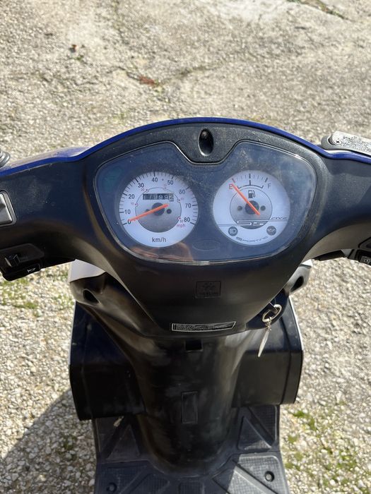 Скутер Daelim S-five