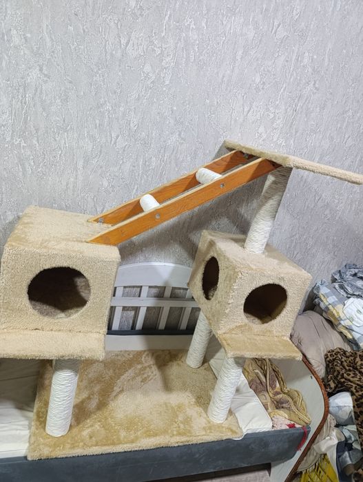 Котодомик когтеточка для кошек лежак 3 этажа