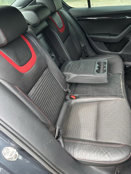 Седалки шкода октавия врс / салон skoda octavia vrs