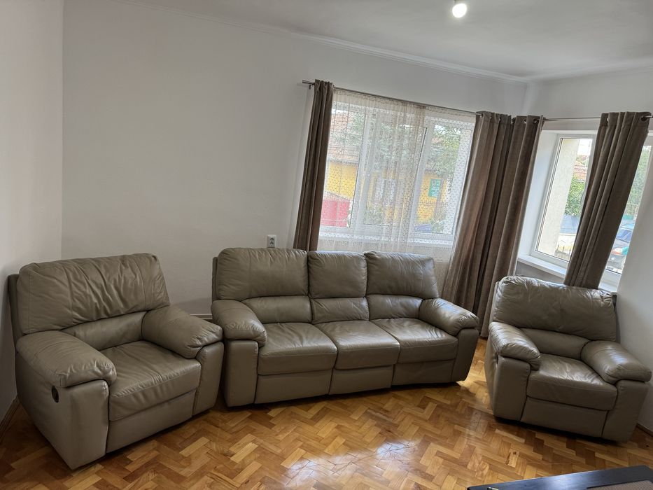 Canapea recliner plus două fotolii