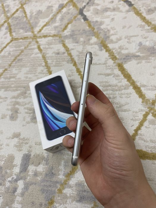 Iphone Se 2020 память 128гб