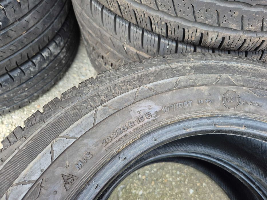 2 Anvelope M+S - 205/65/16C - Continental - CA NOI - DOT 2013 !