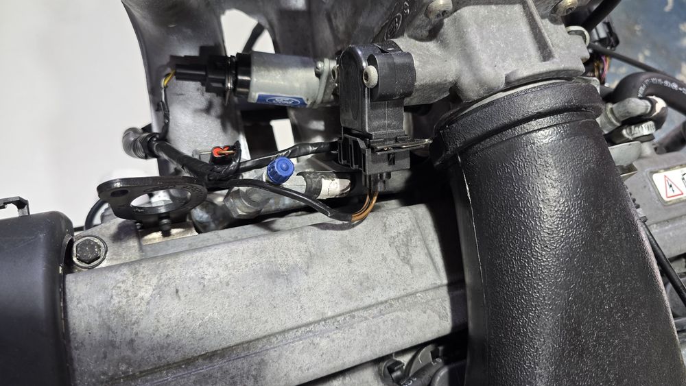 XR3i Zetec 1.8 16V Ескорт/Фиеста/Мондео