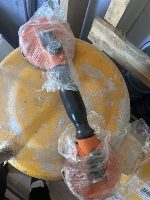 Вакумный захват для стекол