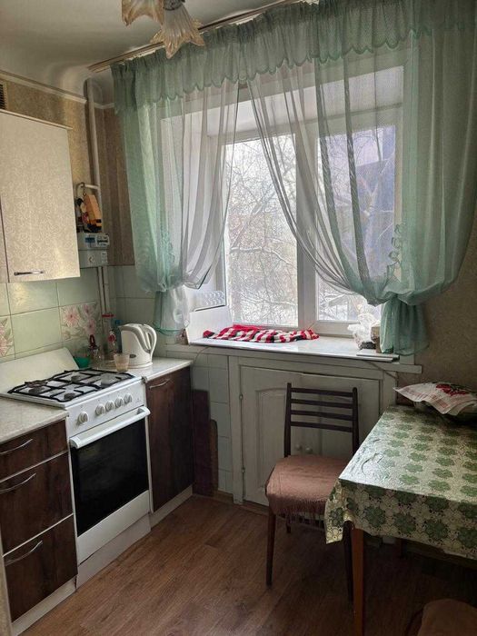 Продам 1 комнатную квартиру в р-не Вокзала на 3 этаже