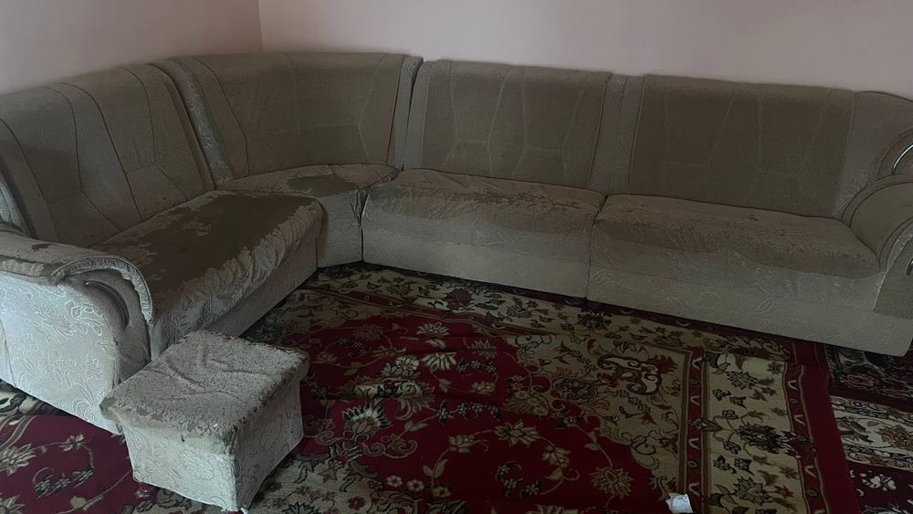 Divan 2 ta kreslosi