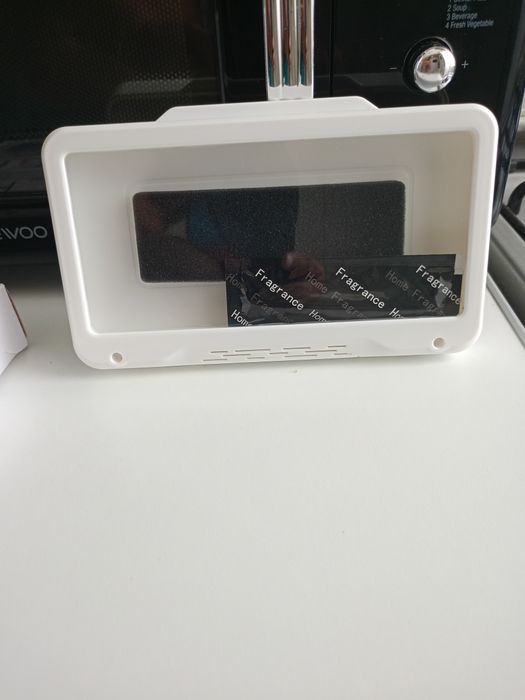 Vând suport baie, bucătărie pentru telefon până la 7",cu protecție apă