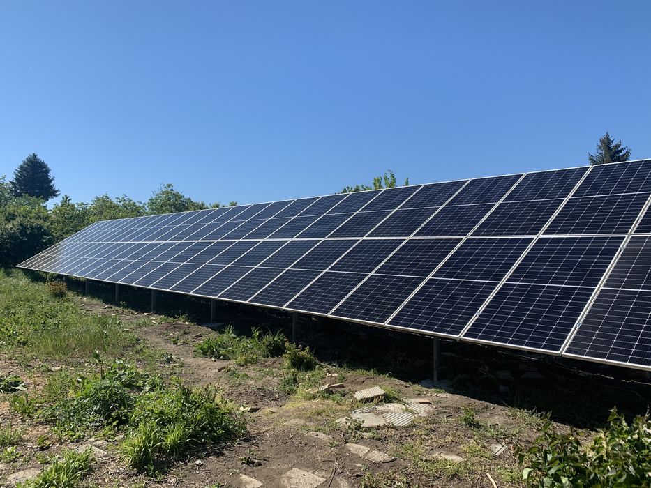 Изграждане на Фотоволтаични паркове и централи