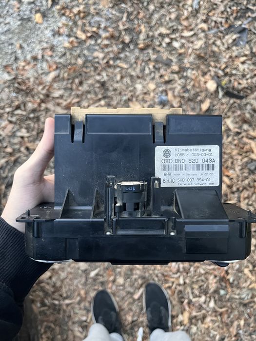 Климатроник за audi tt mk1 (8n)