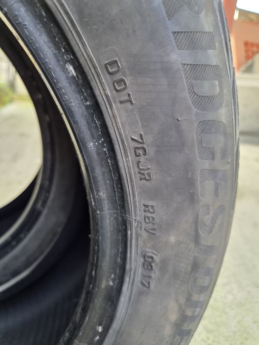 Anvelope 225 50 R 17