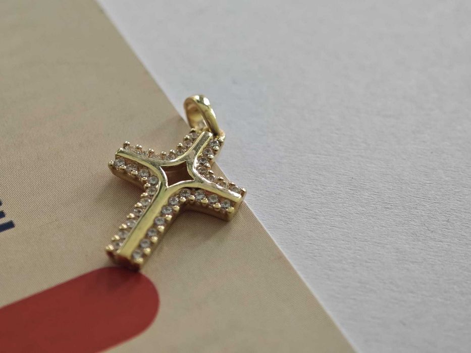 (AG 35) Medalion aur 14K "Cruce" B.34007.3/ Garantie 2 ani/ 705 lei