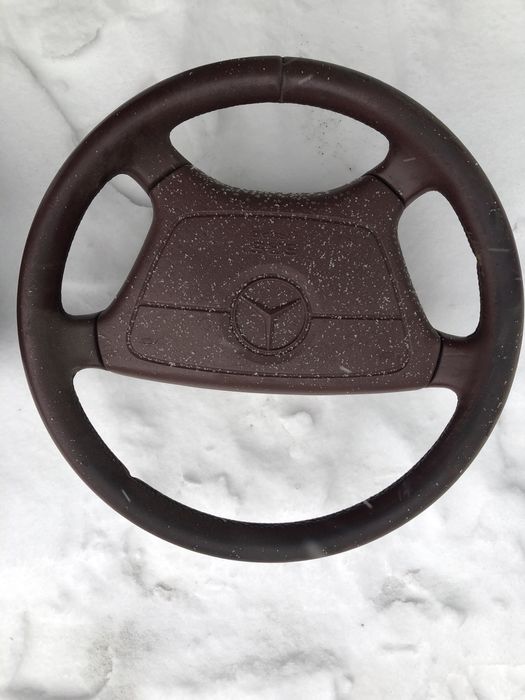 Руль Мерседес 124