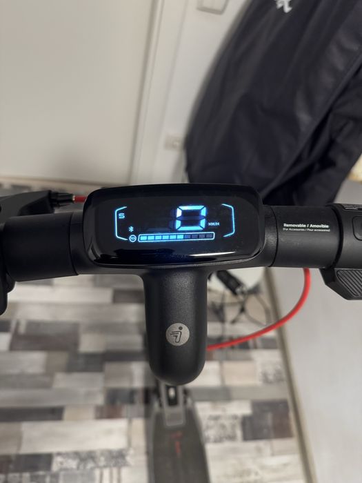 Trotineta electrica Ninebot (Segway) E3 motor 800W