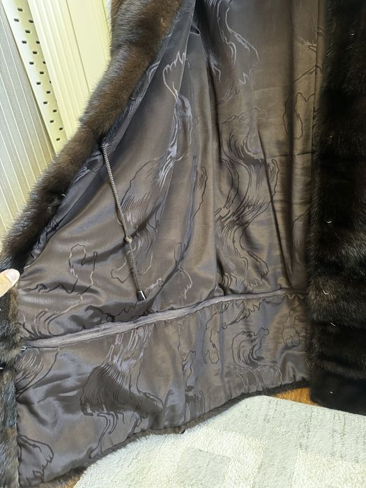 Продам норковую шубу