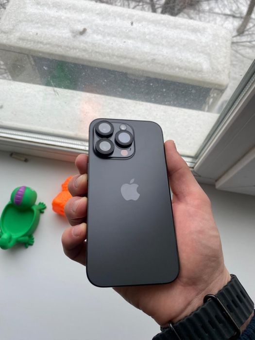 продам Айфон 14 про в отлином состоянии