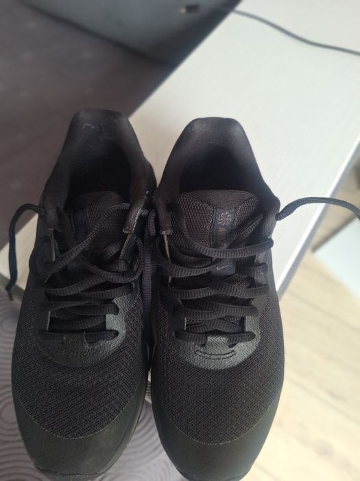 Маратонки Найк 35.5