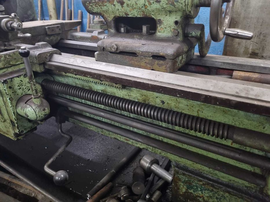 Токарный станок б/у