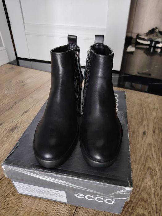 Полусапоги торговой марки ECCO
