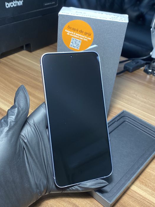 Samsung Galaxy s25 plus • 256 GB • Icy Blue