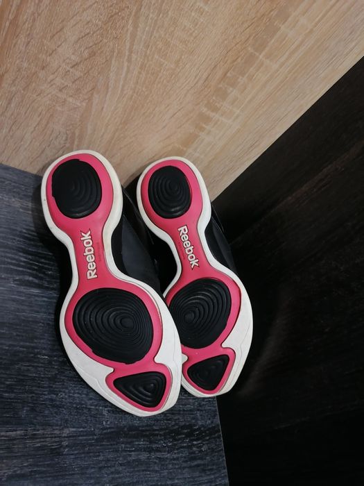 Дамски маратонки Puma и Reebok N-37