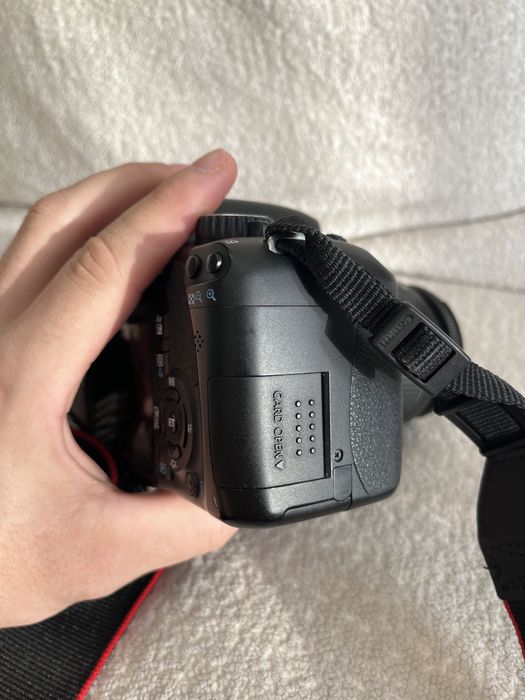 Canon 550d отличное состояние