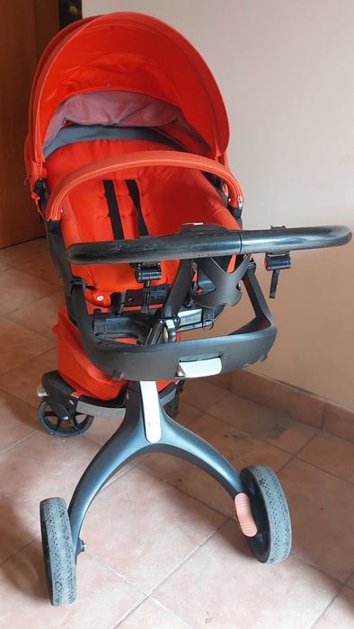 Количка стокке със два коша