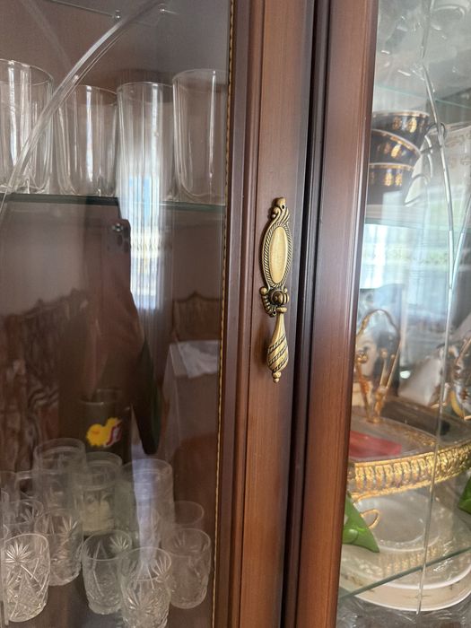 Сервант для гостиной