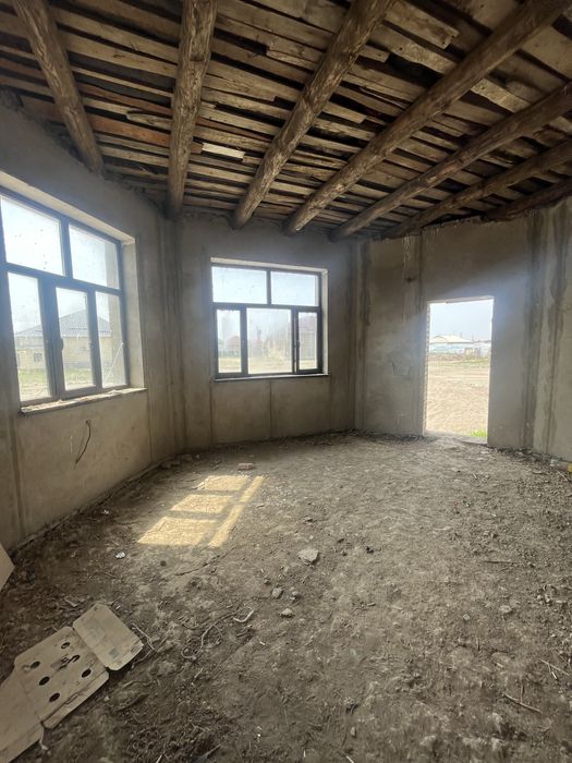 16 соток свет. Вода есть