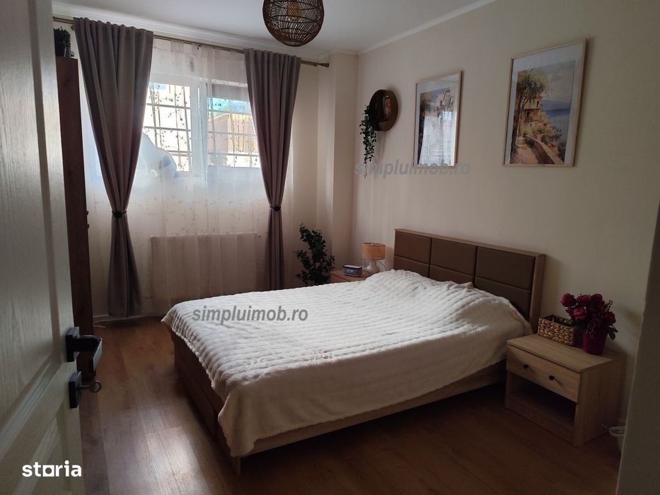 3 Camere Metrou 1 Decembrie