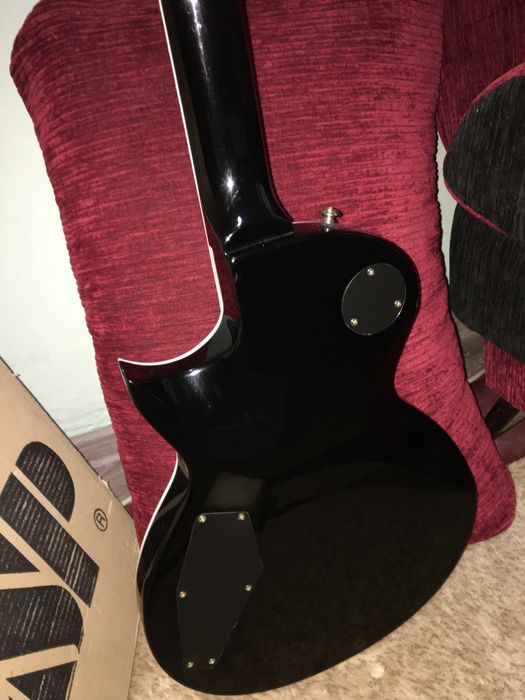 Электрогитара ESP LTD256