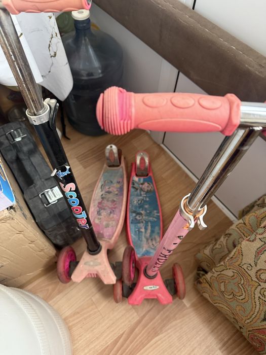 Продам самокат в хорошем состоянии в наличии 2 шт